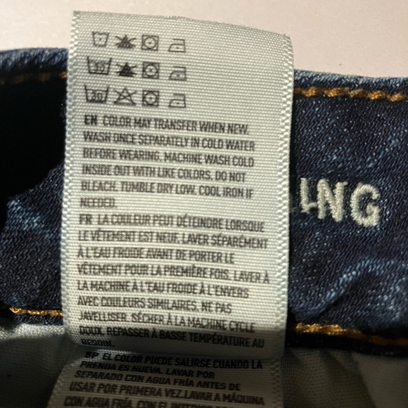 American Eagle Stretch Pants- Women’s 0 Short - Picture 7 of 7